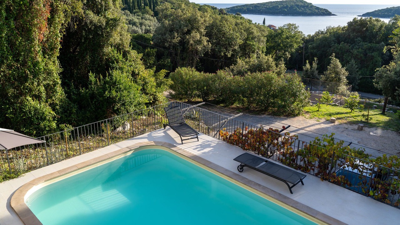Photo of Outdoor in Molunat