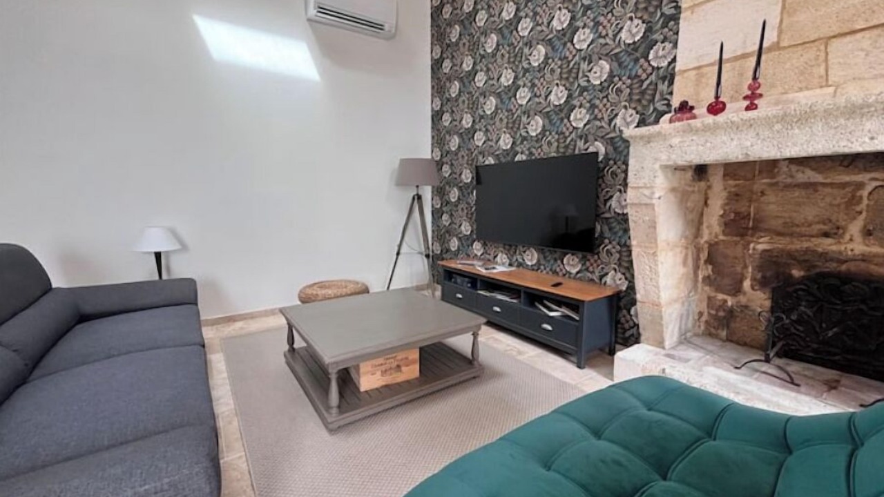 Photo of Livingroom in Fronsac