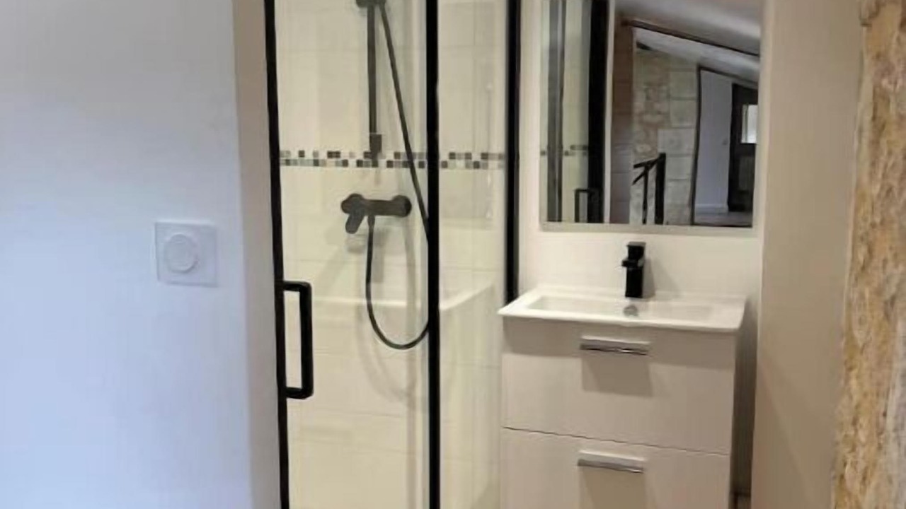 Photo of Bathroom in Fronsac