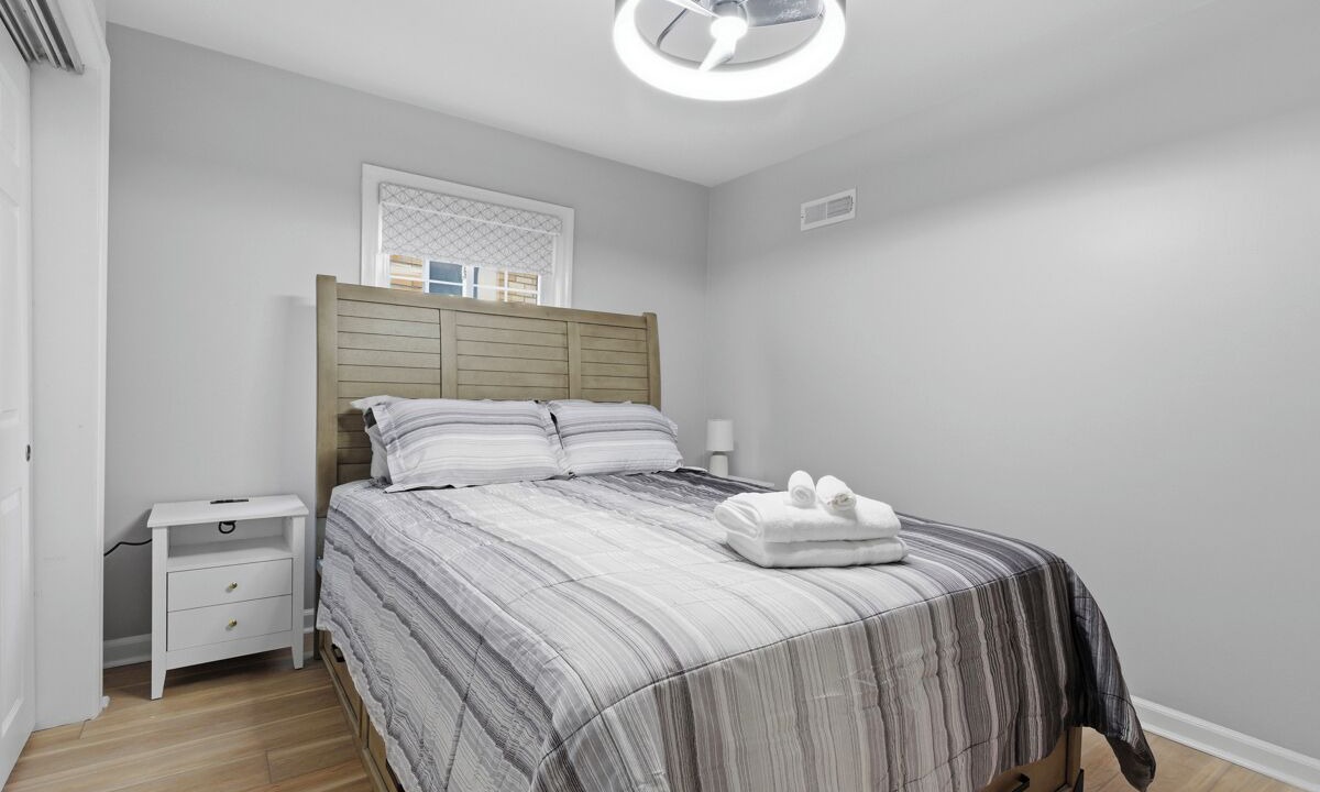 Photo of Bedroom in Monaca