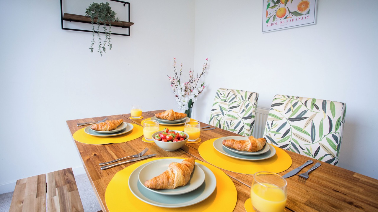 Photo of Others in Chequerbent