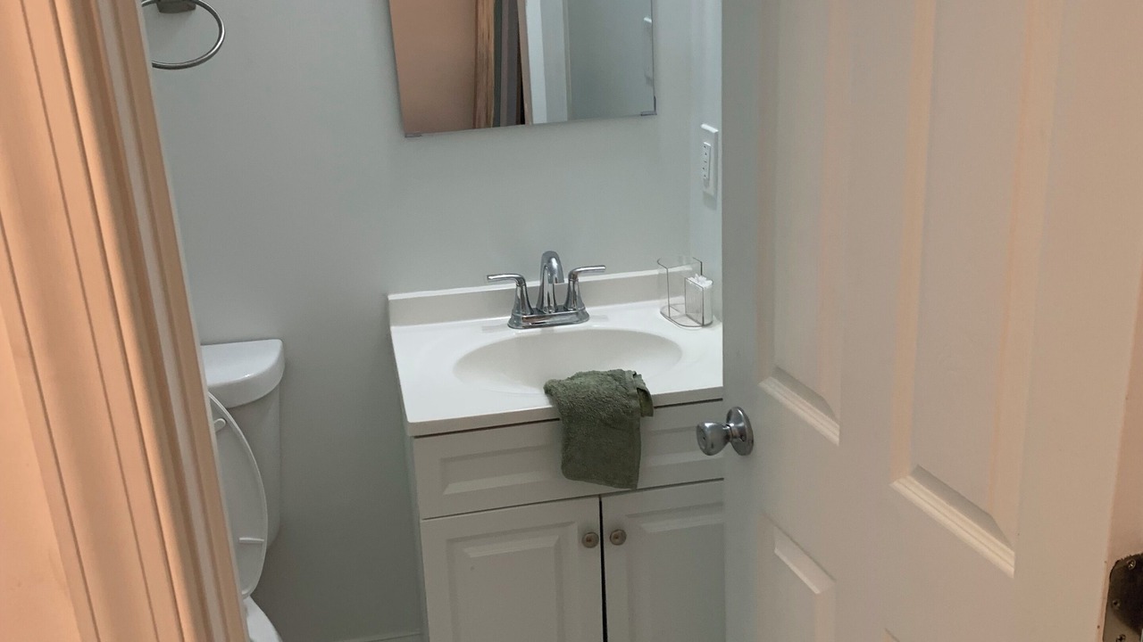 Photo of Bathroom in Aspen Hill