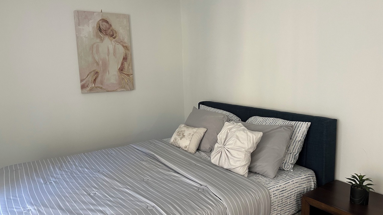 Photo of Bedroom in Aspen Hill