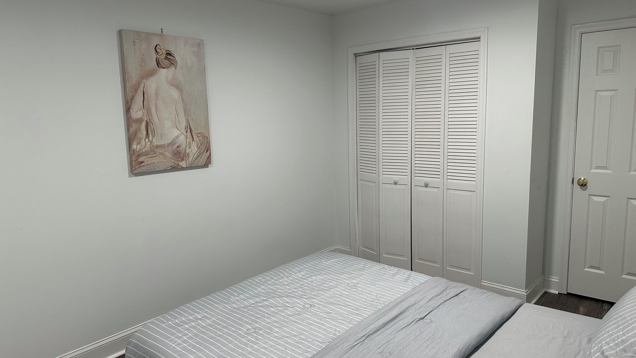 Photo of Bedroom in Aspen Hill