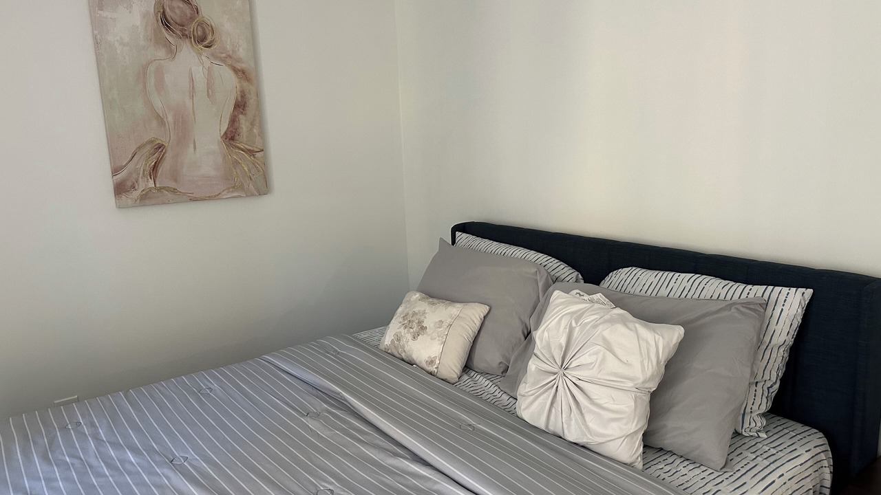 Photo of Bedroom in Aspen Hill