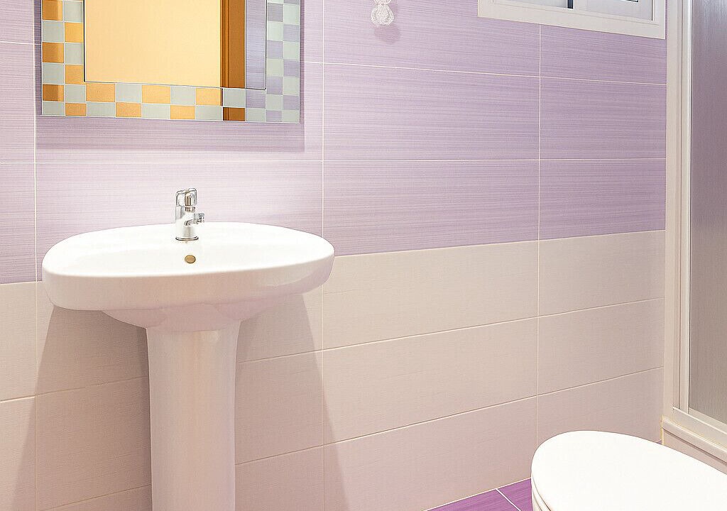 Photo of Bathroom in Sils