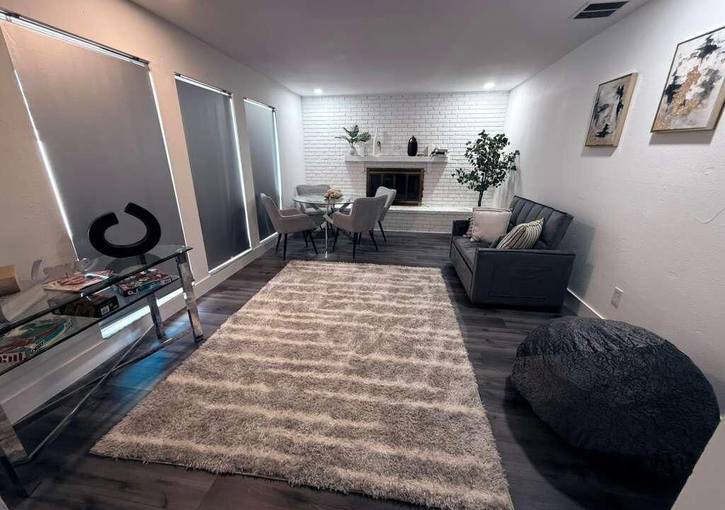 Photo of Others in Oak Ridge