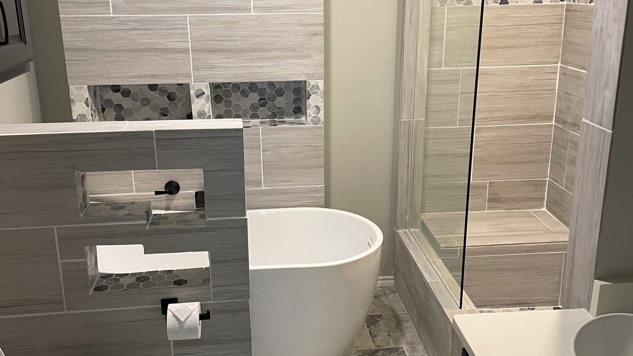 Photo of Bathroom in Gatesville