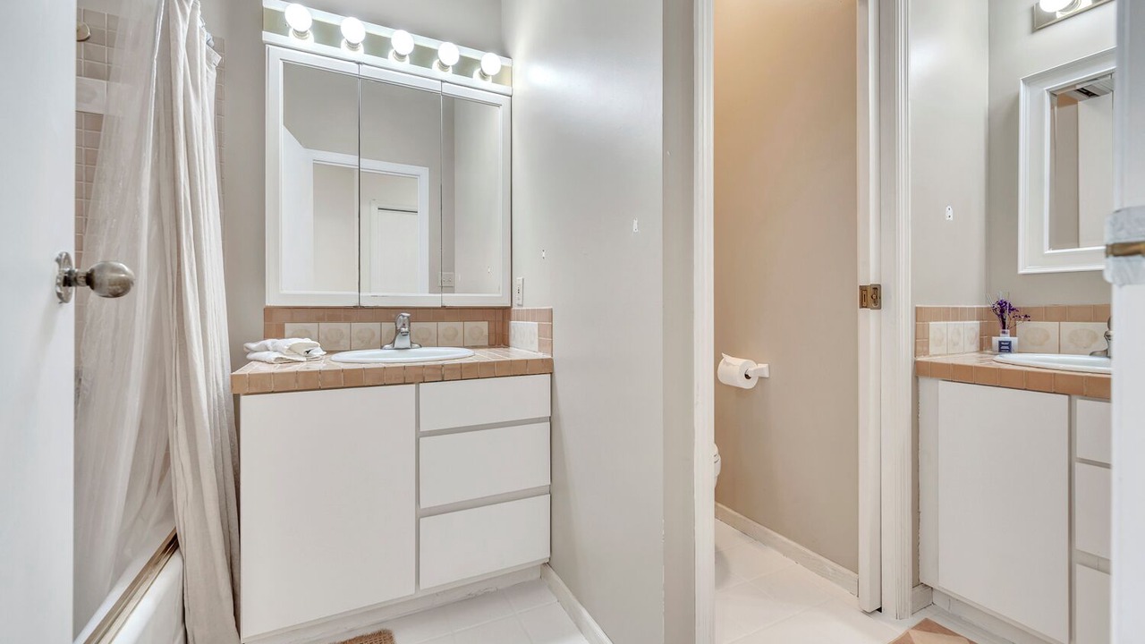 Photo of Bathroom in Okoboji