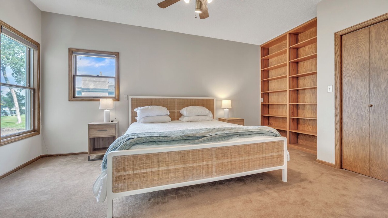 Photo of Bedroom in Okoboji