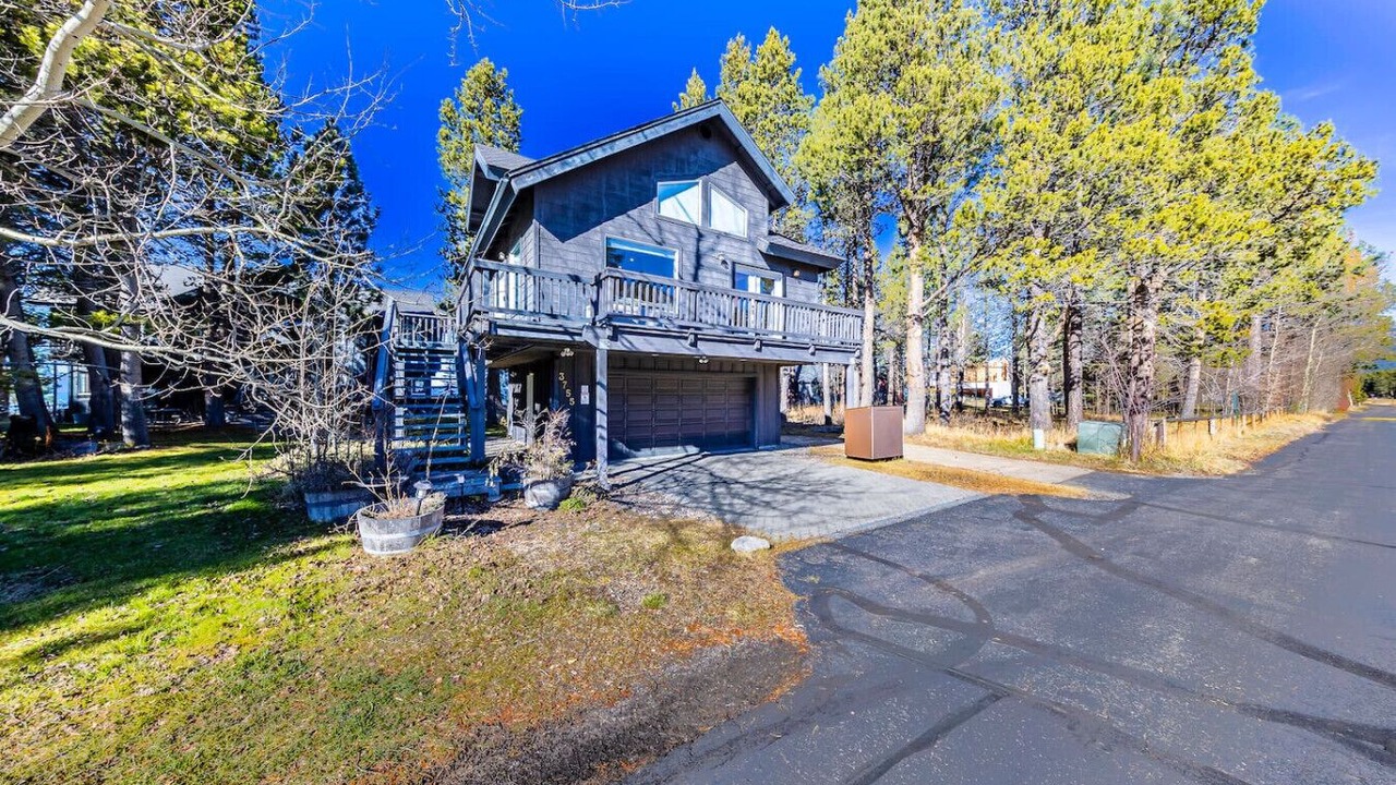 Photo of Outdoor in Tahoe Meadows
