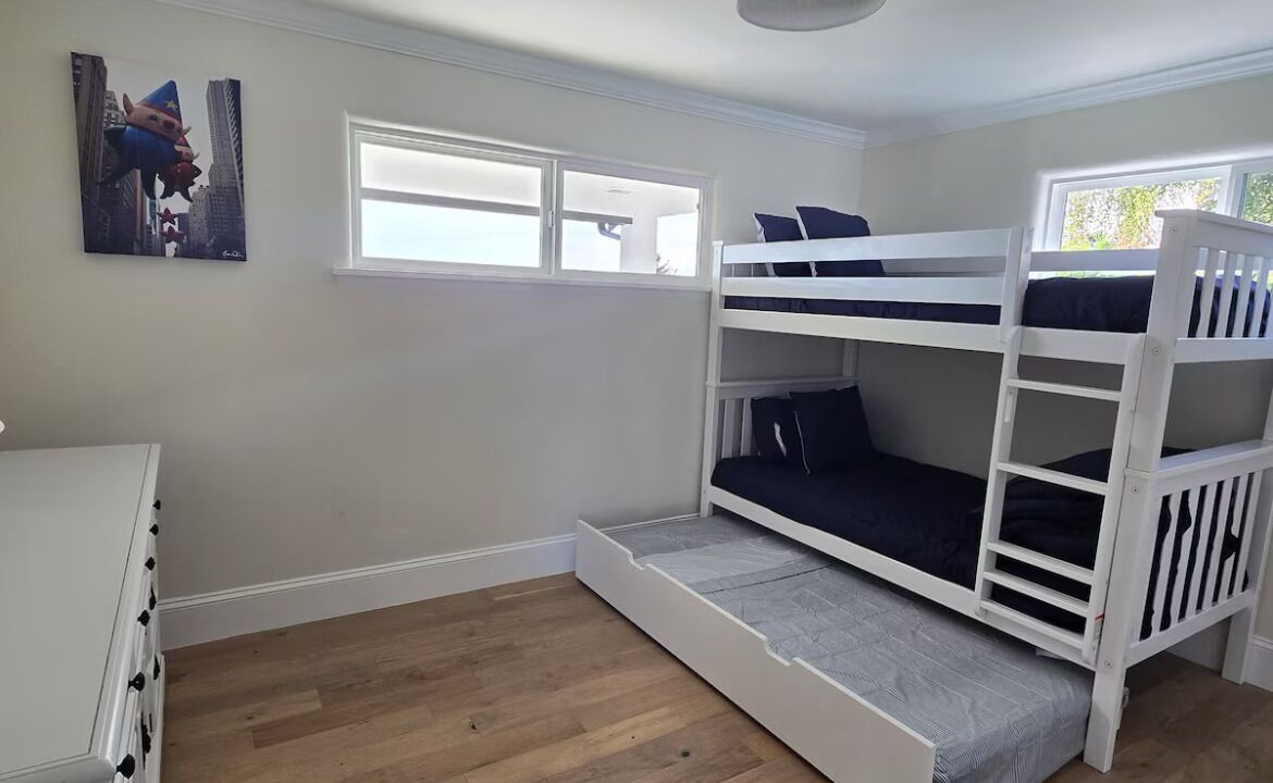 Photo of Bedroom in SeaTac