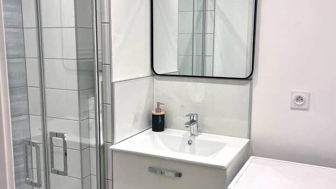 Photo of Others in Faubourg-Raines