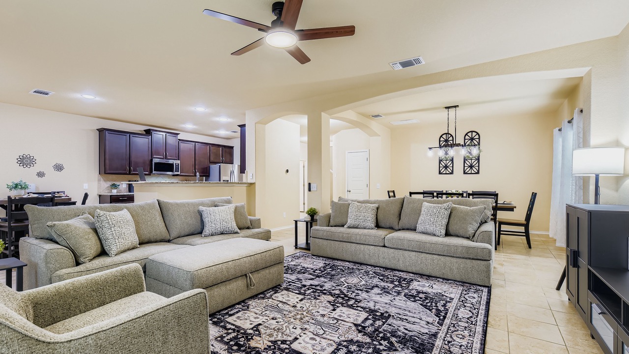 Photo of Livingroom in West San Antonio