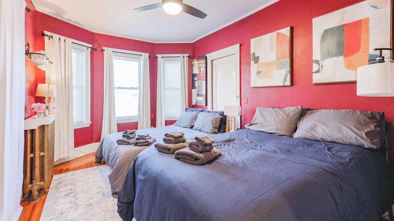 Photo of Bedroom in High Street Hill