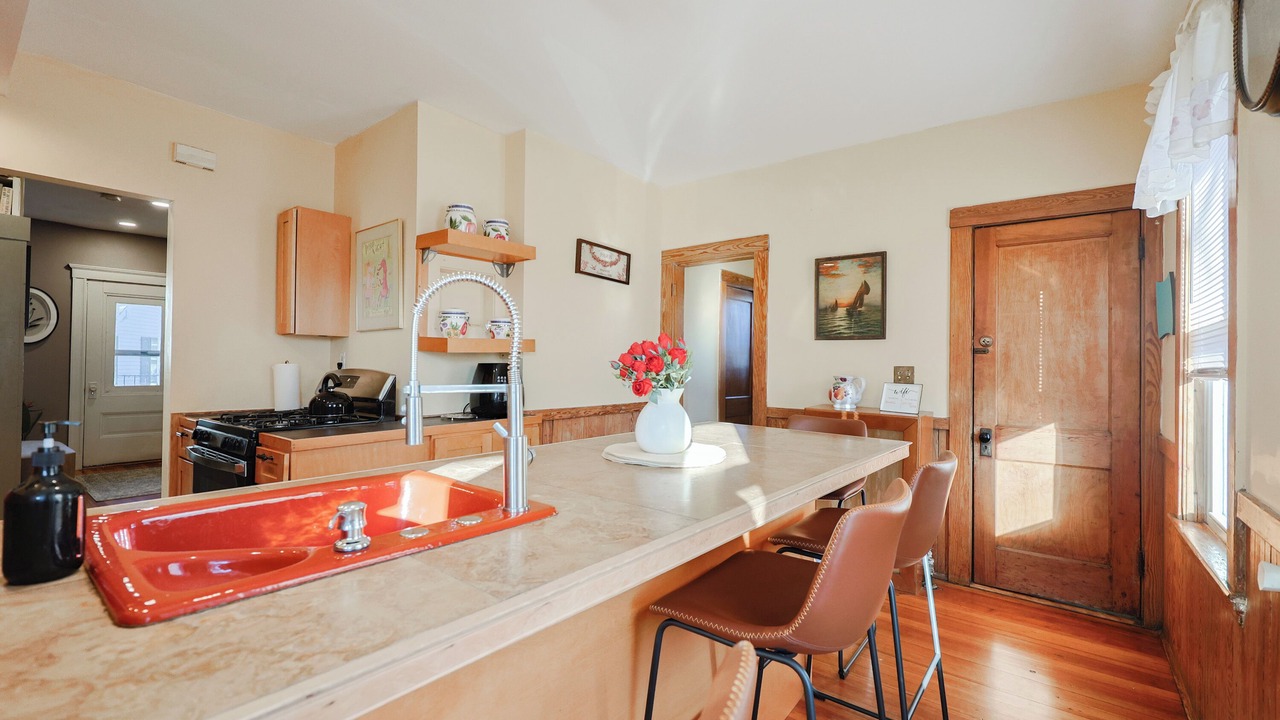 Photo of Kitchen in High Street Hill