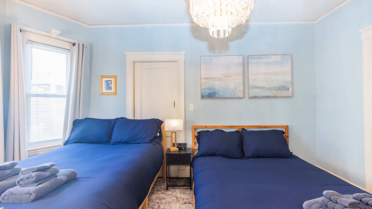 Photo of Bedroom in High Street Hill