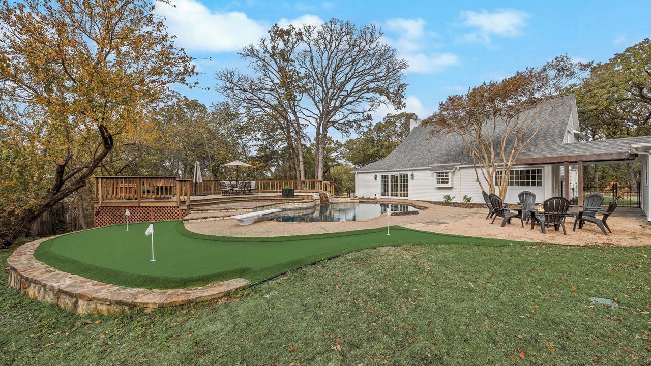 Photo of Outdoor in Westlake