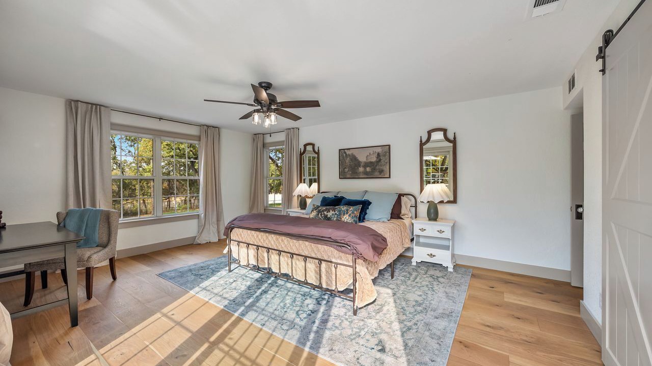 Photo of Bedroom in Westlake