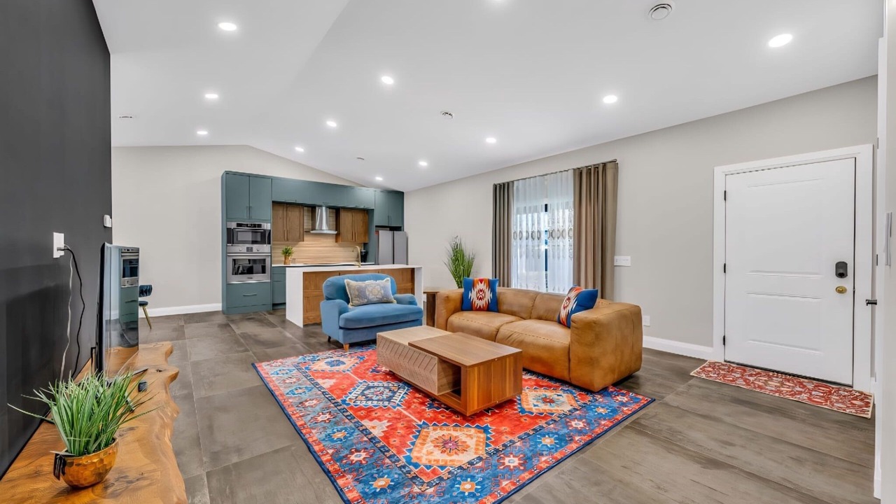 Photo of Livingroom in Windsor