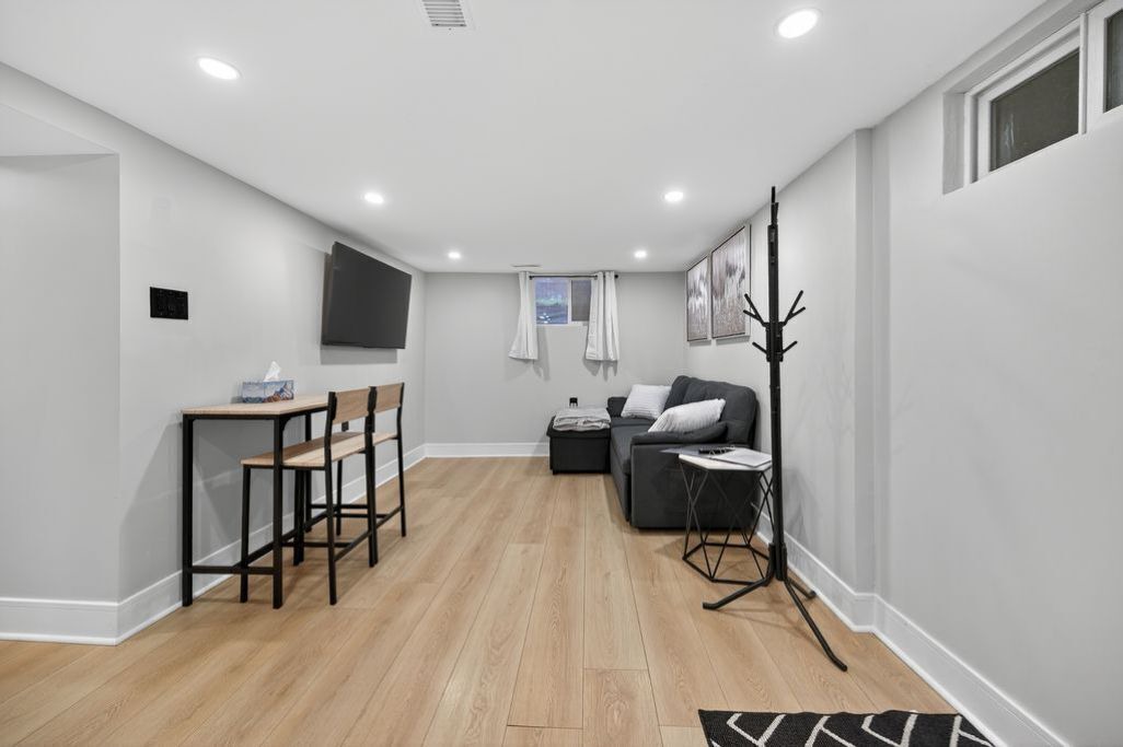 Photo of Livingroom in Brantford