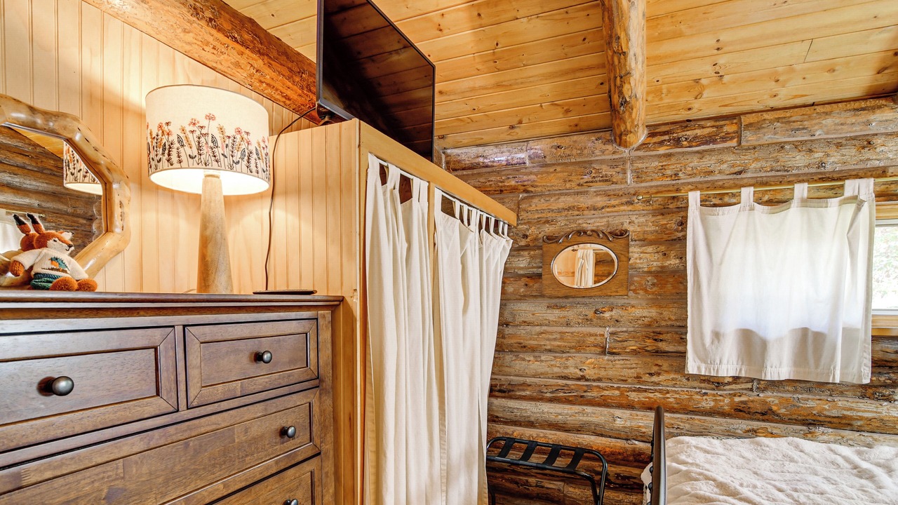 Photo of Bedroom in Panora