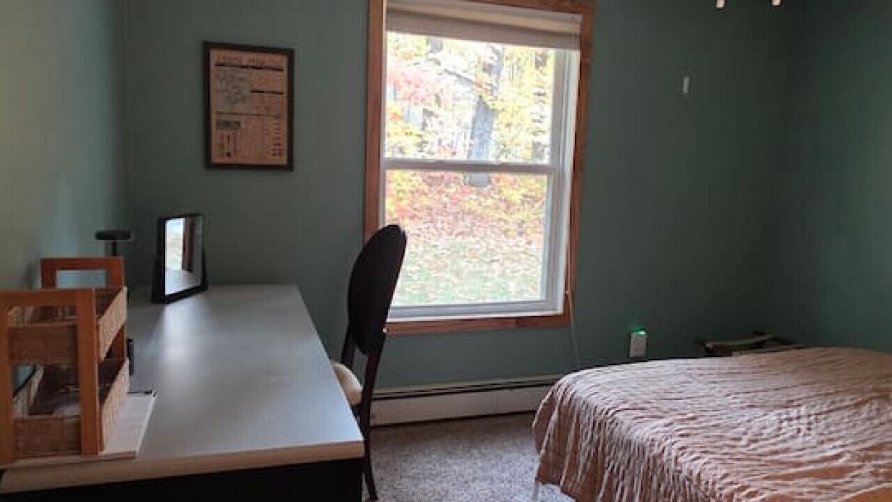 Photo of Bedroom in Lake Arrowhead