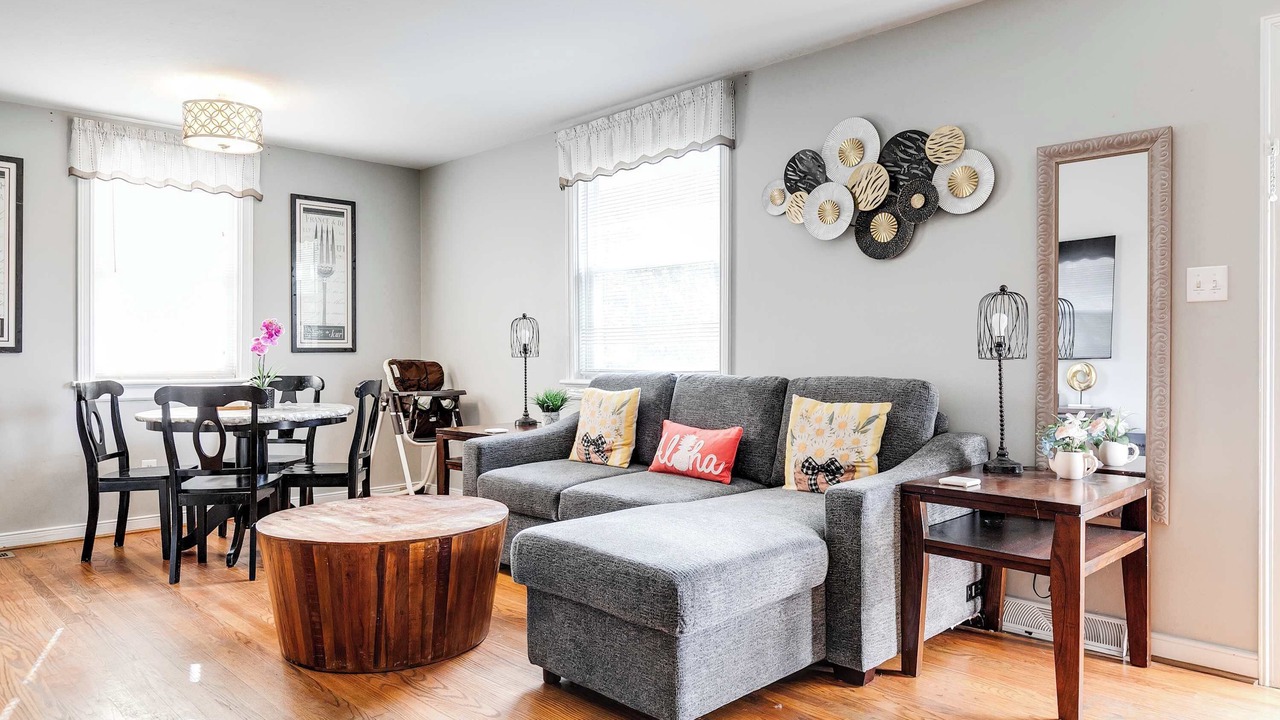 Photo of Livingroom in Richmond