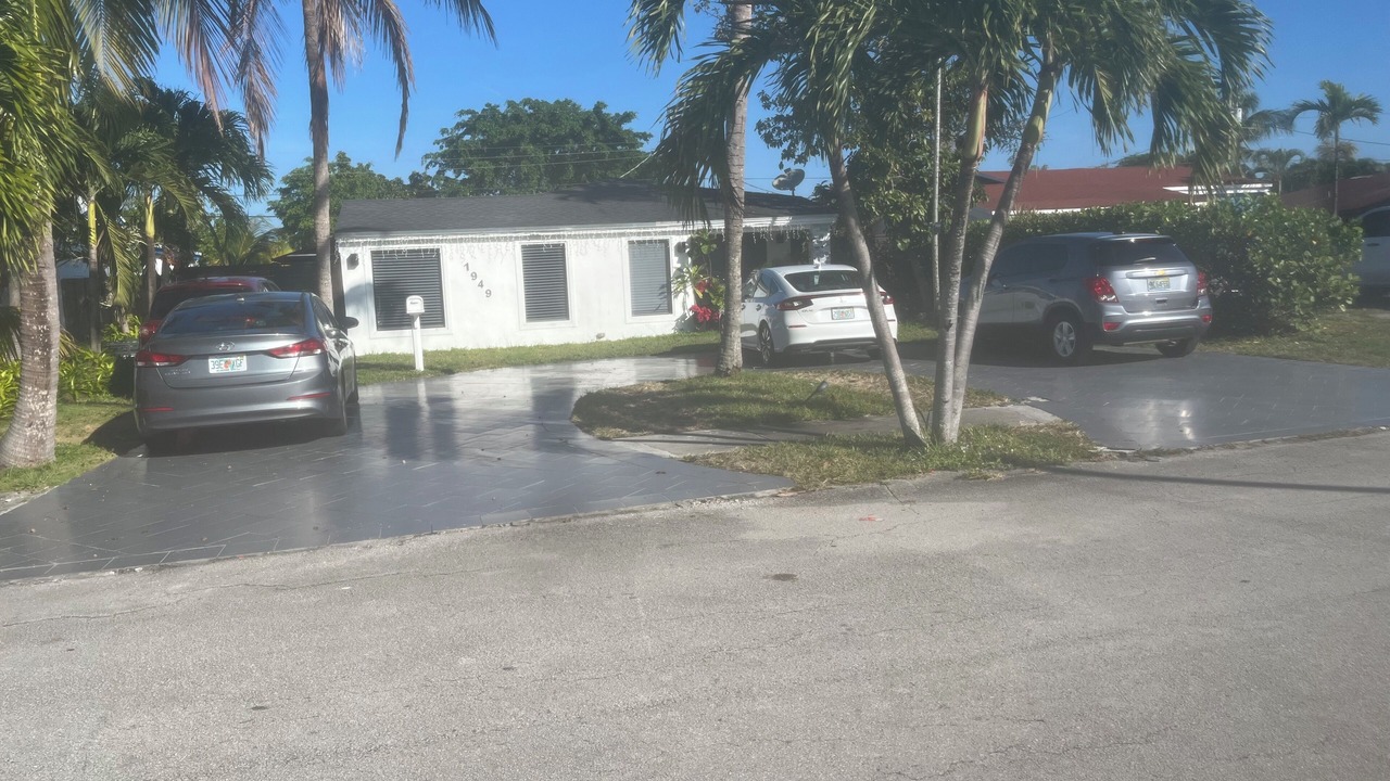Photo of Outdoor in North Miami Beach