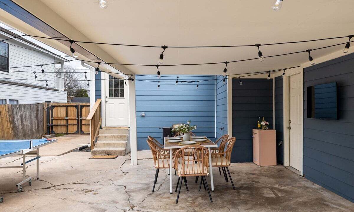 Photo of Outdoor in McKinley Heights