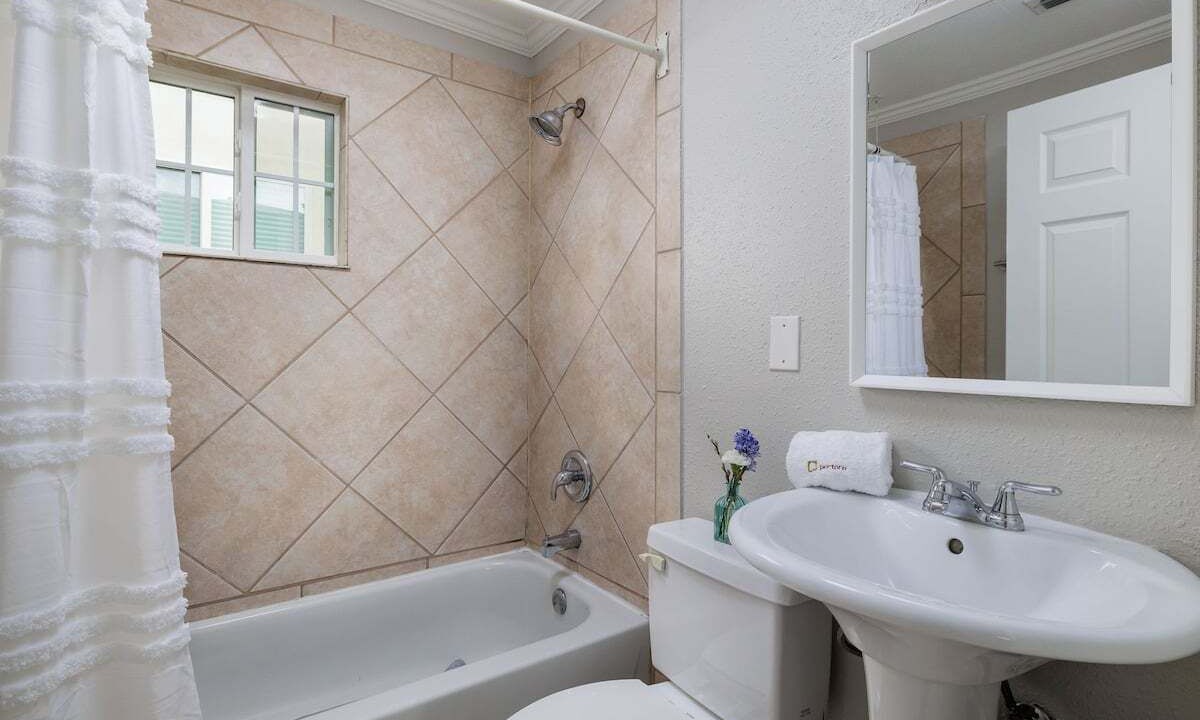 Photo of Bathroom in McKinley Heights