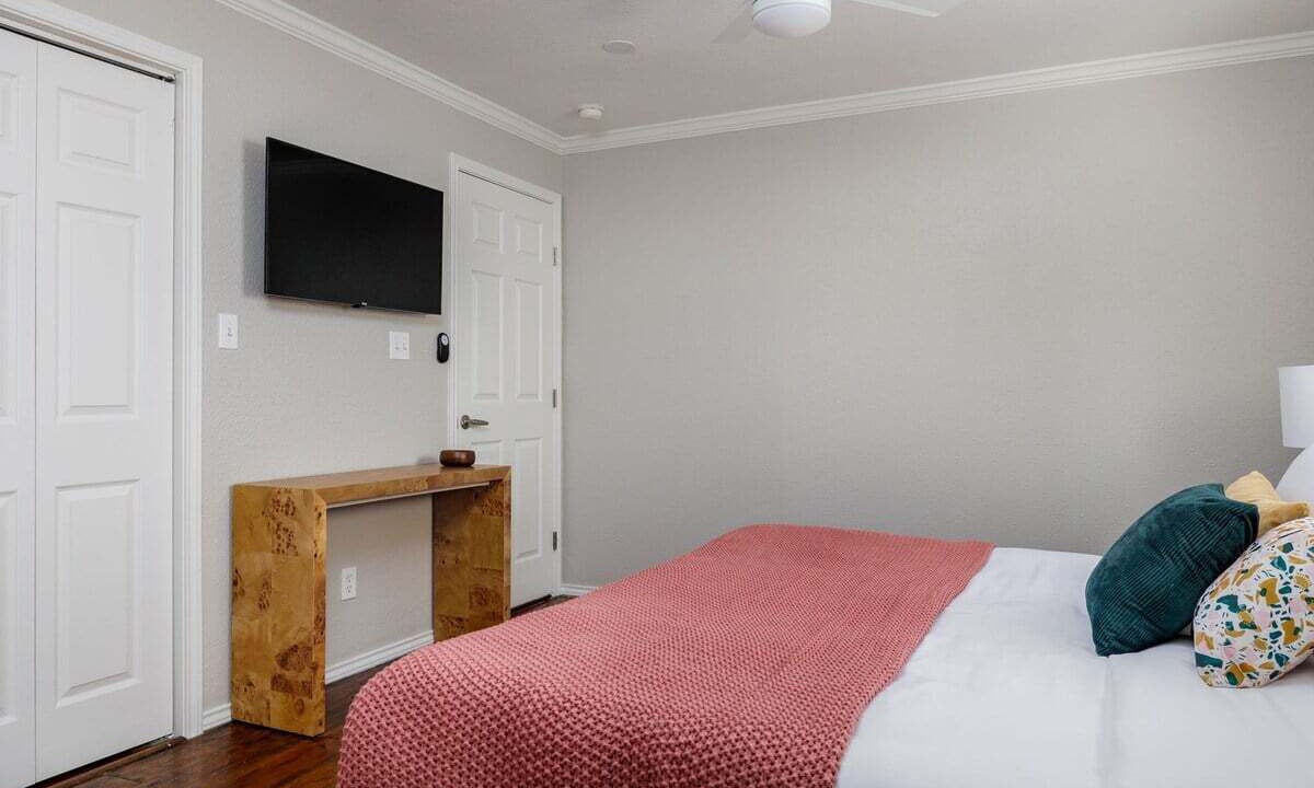 Photo of Bathroom in McKinley Heights