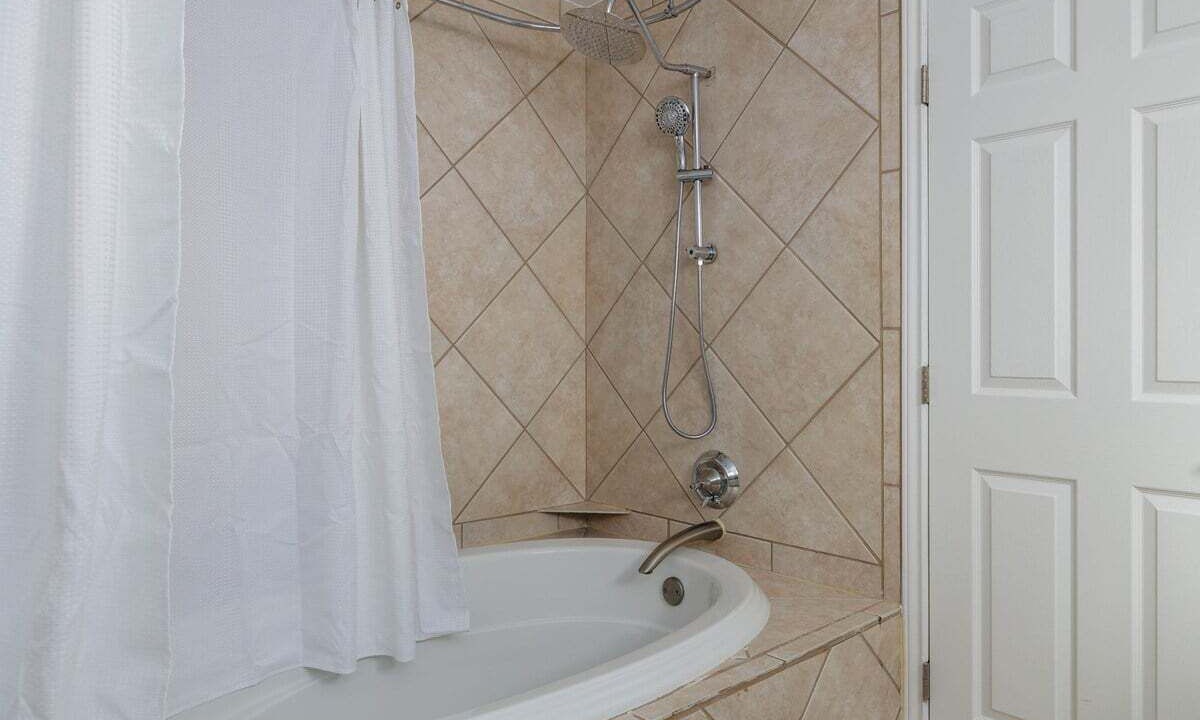 Photo of Bathroom in McKinley Heights