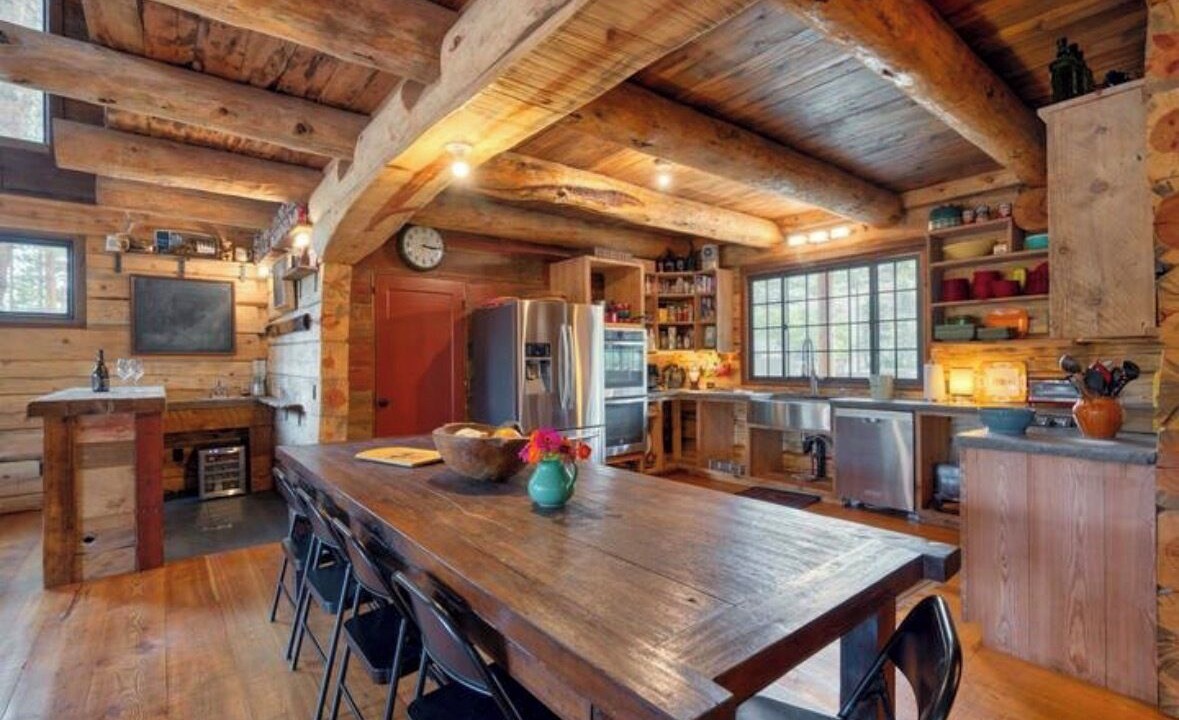 Photo of Kitchen in Tygh Valley