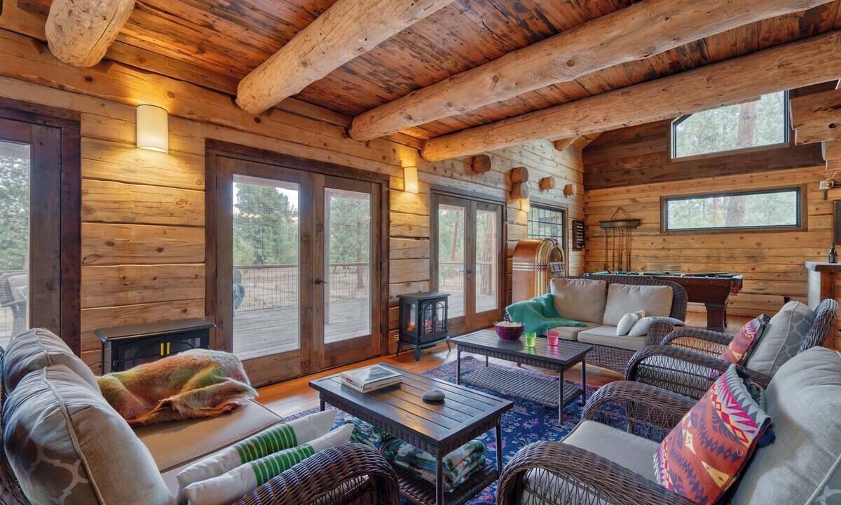 Photo of Livingroom in Tygh Valley