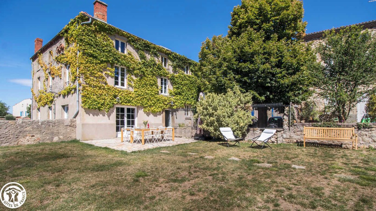 Photo of Patio Balcony in Montpeyroux