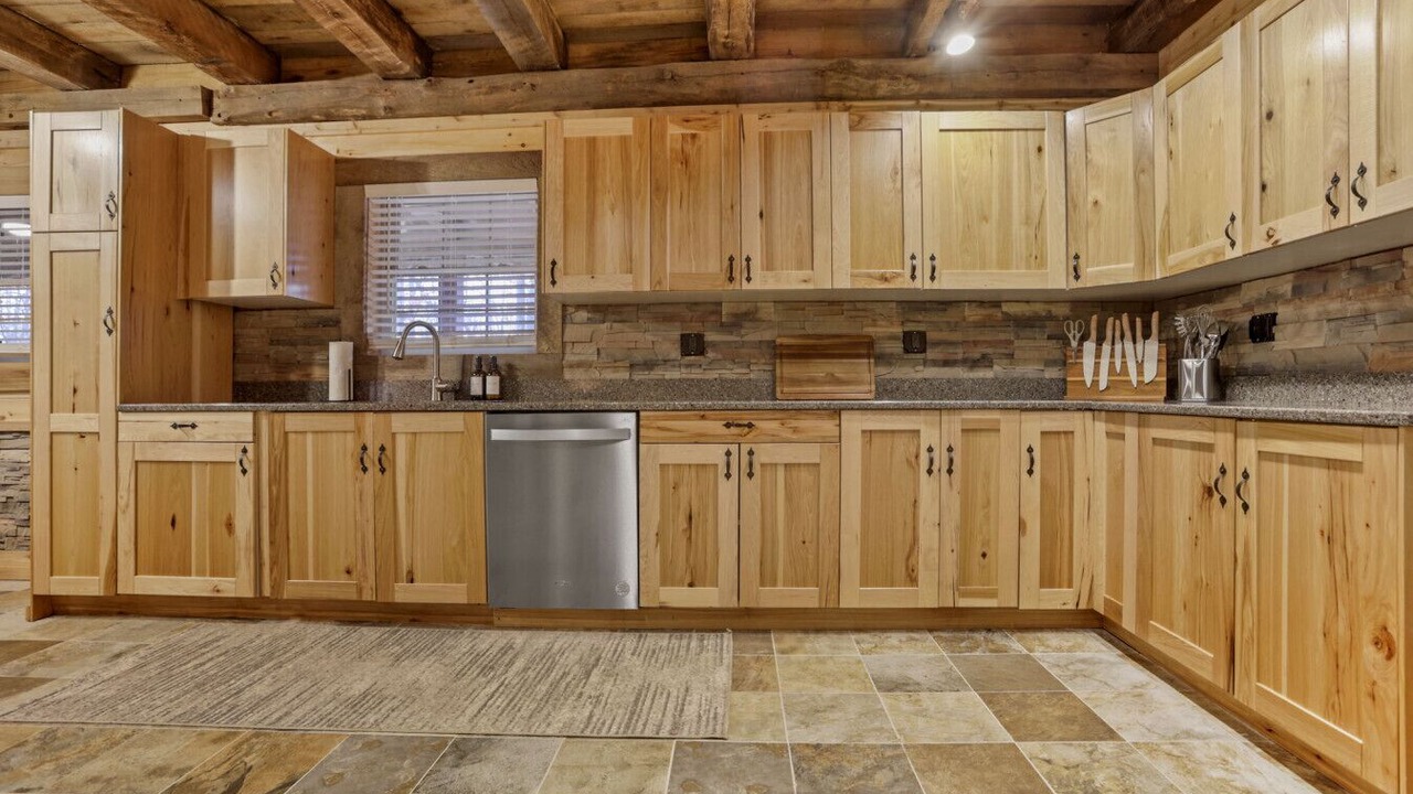 Photo of Kitchen in McArthur