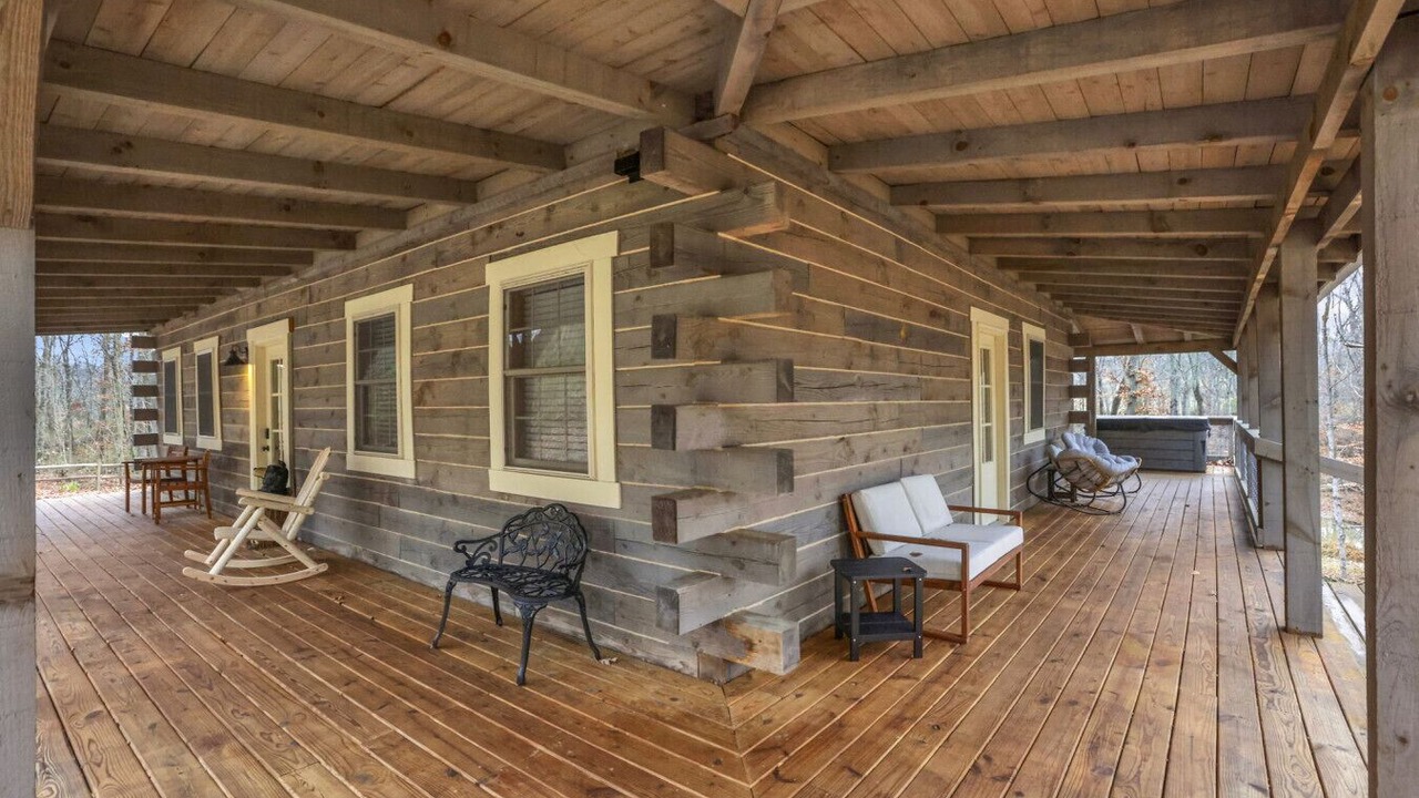 Photo of Patio Balcony in McArthur