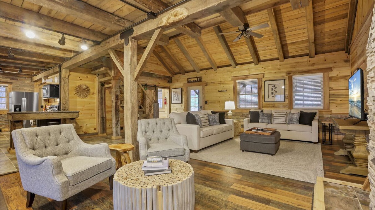 Photo of Livingroom in McArthur