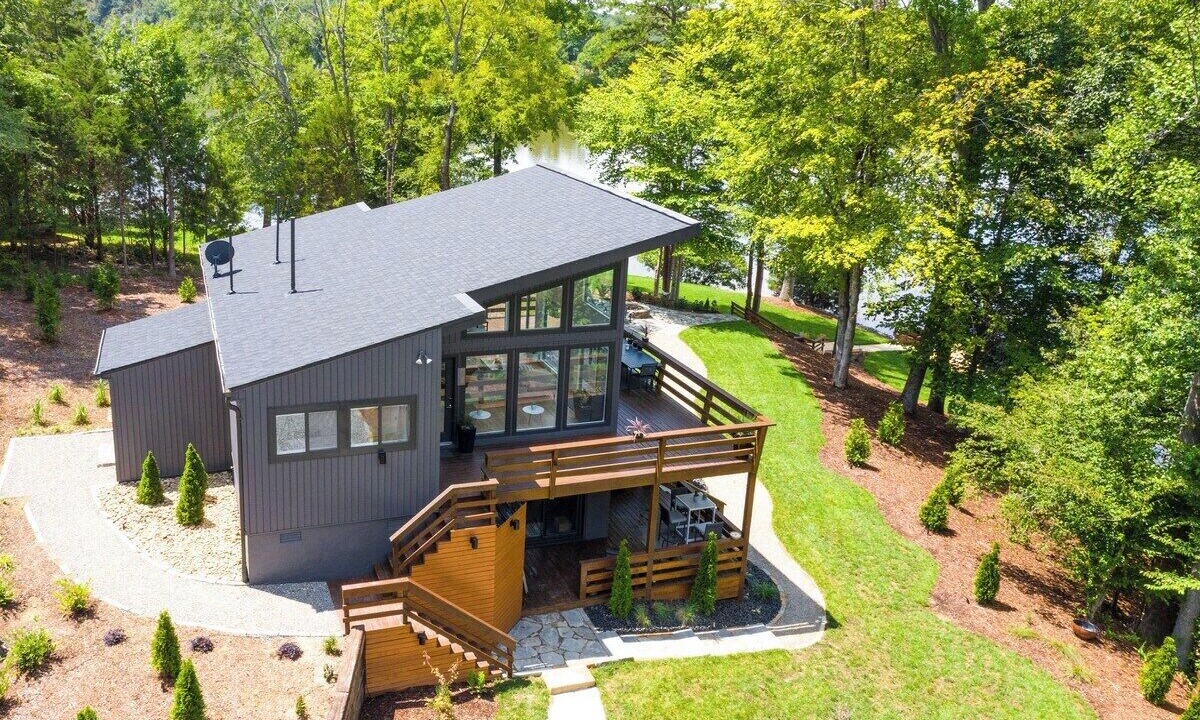 Photo of Outdoor in Leasburg