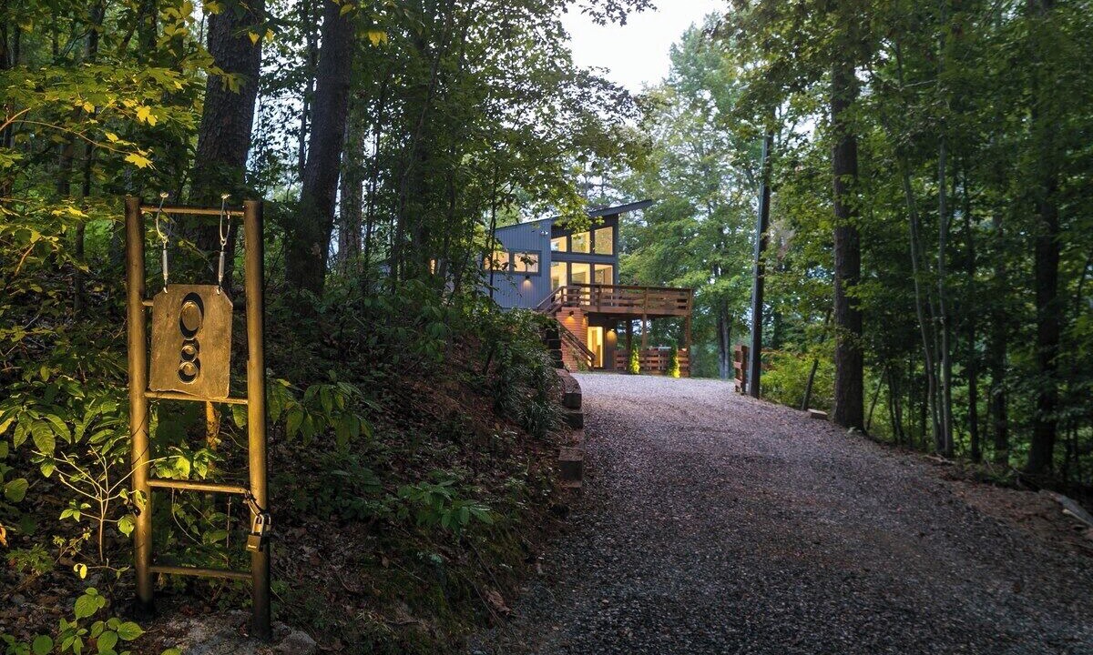Photo of Others in Leasburg