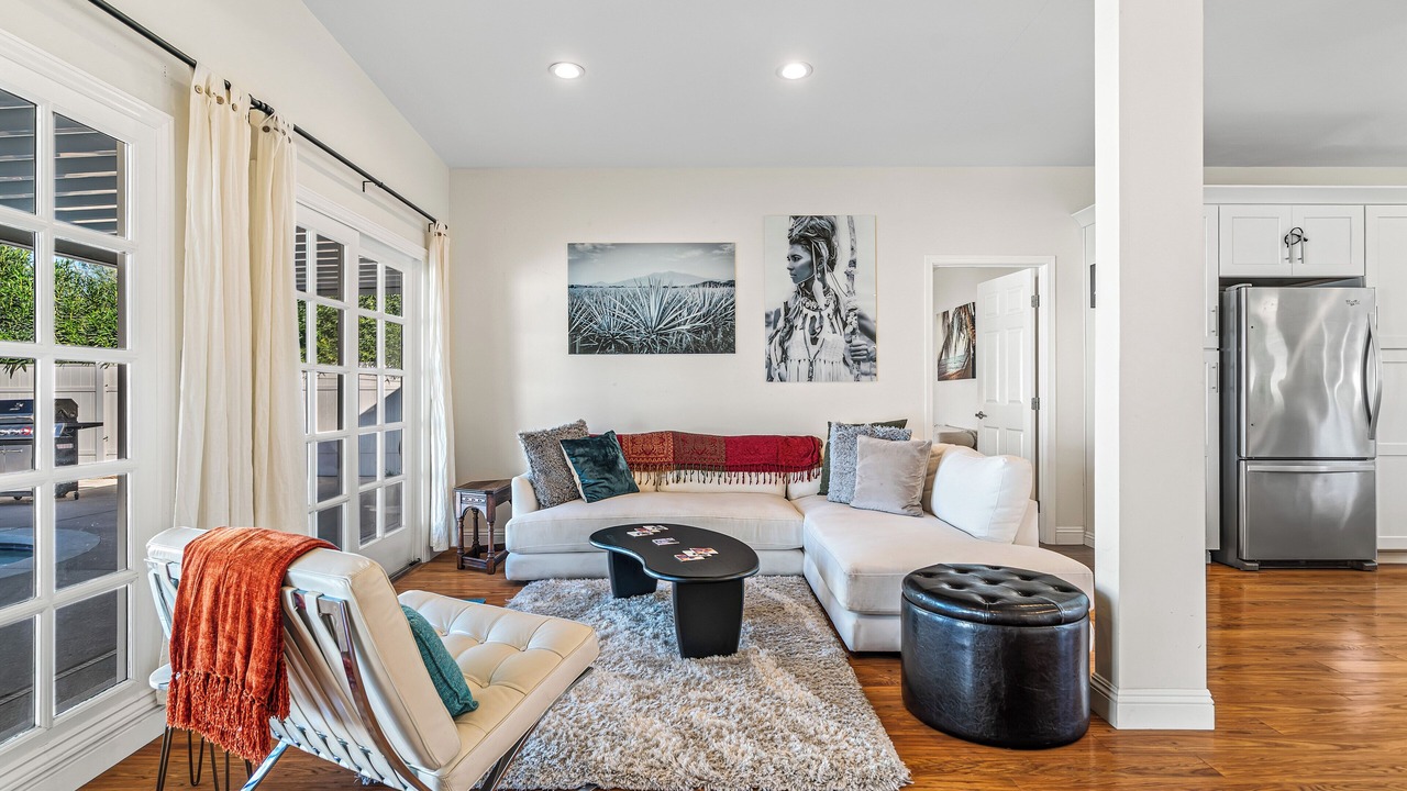 Photo of Livingroom in Araby Commons