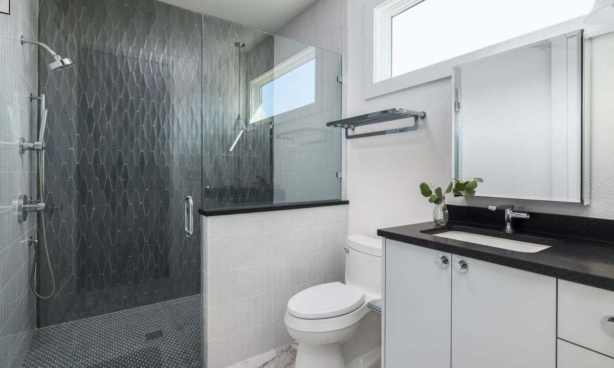 Photo of Bathroom in Treemont