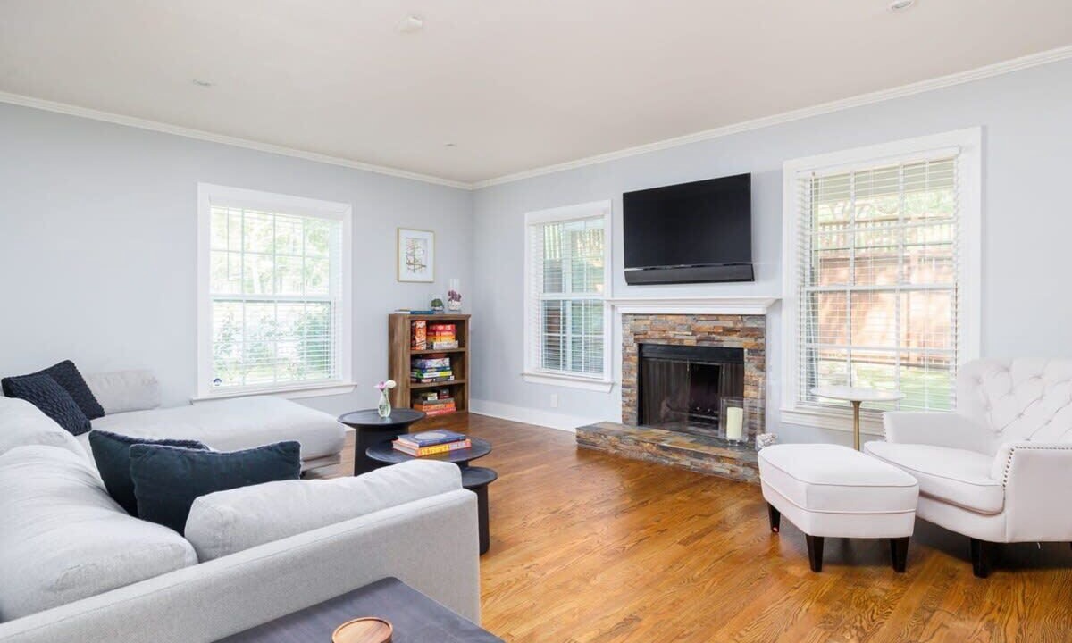 Photo of Bedroom in Tarrytown