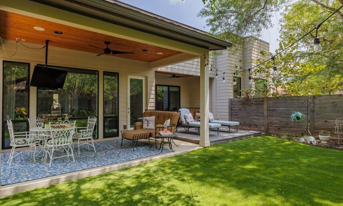 Photo of Outdoor in Barton Hills