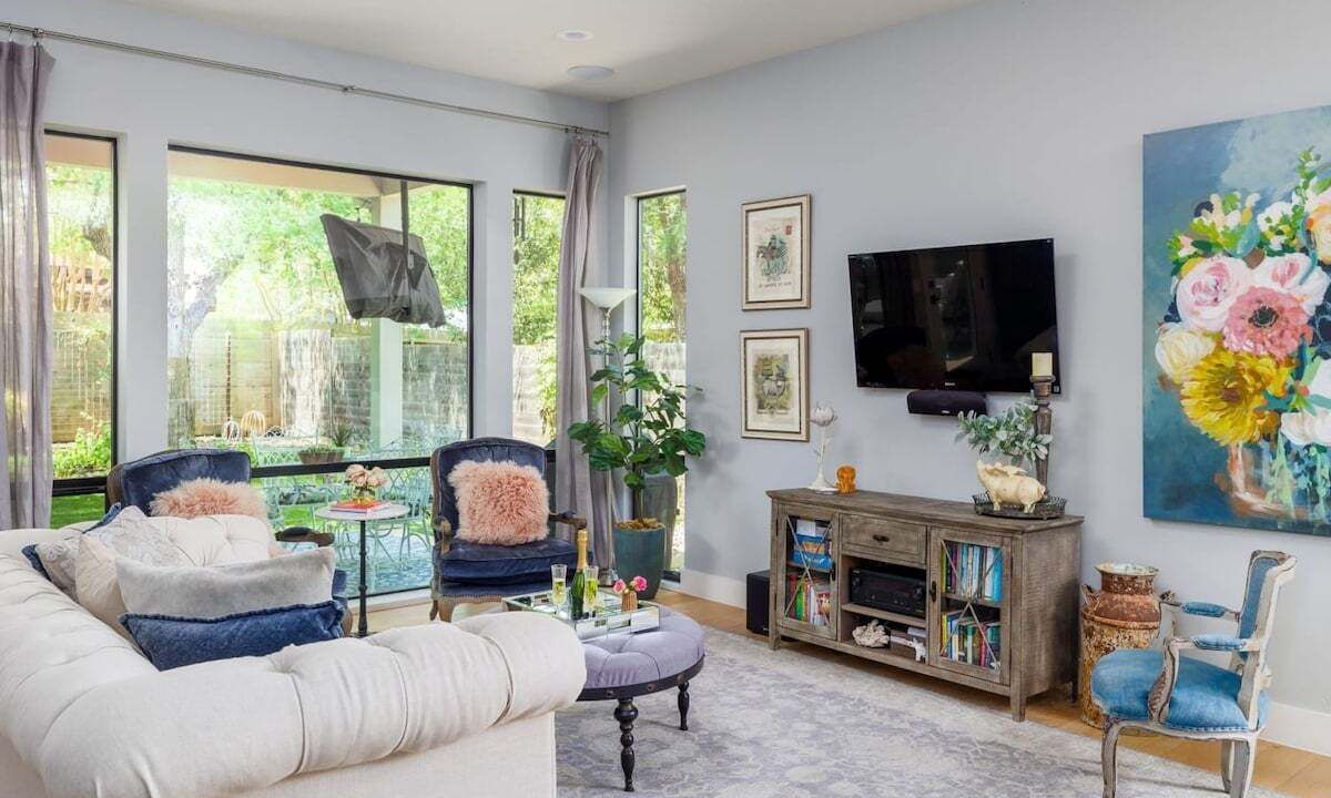 Photo of Bedroom in Barton Hills