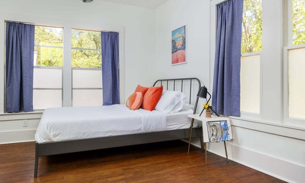 Photo of Bedroom in Hyde Park