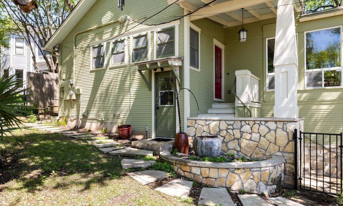 Photo of Outdoor in Clarksville