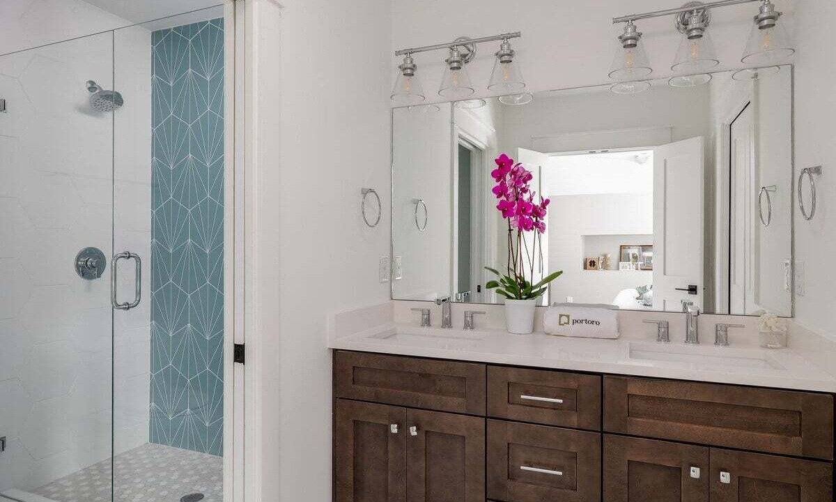 Photo of Bathroom in MLK