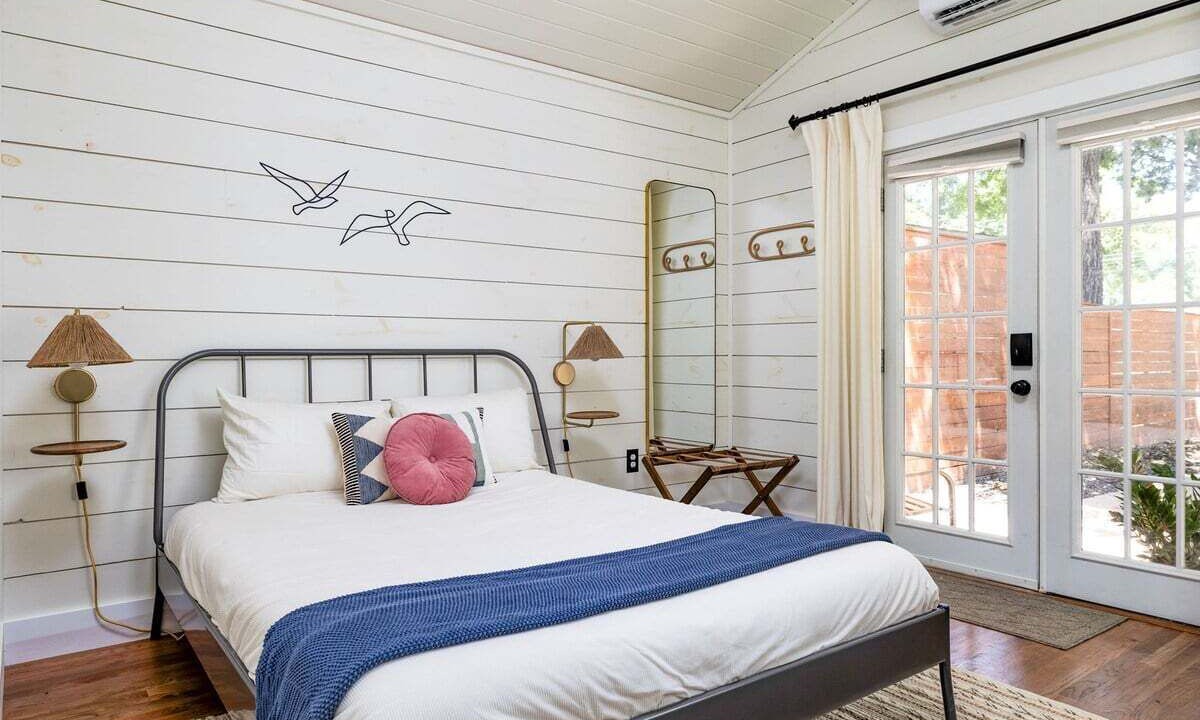 Photo of Bedroom in Govalle